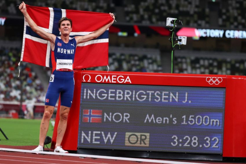 jakob-ingebrigtsen-ukir-sejarah-dengan-pecahkan-rekor-dunia-lari-satu-mil-dan-1-500-meter-dalam-satu-perlombaan