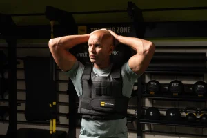 Manfaat dan Risiko Penggunaan Weighted Vest Sehari-hari