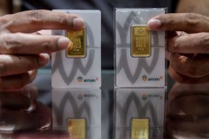 Emas Anjlok Lagi! Investor Diminta Waspadai Tren Penurunan