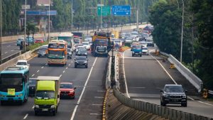 Krisis Sopir Truk di Indonesia: Ancaman Tersembunyi untuk Rantai Pasok Nasional