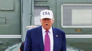AS Perkuat Armada di Timur Tengah, Trump Disebut Siap Ikut Serang Iran